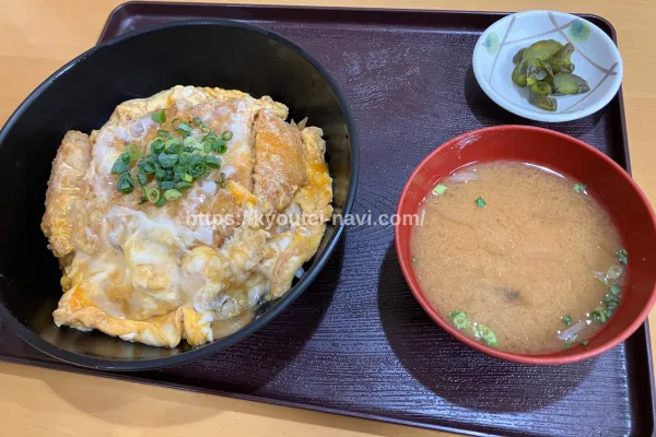 徳山競艇場のドルフィンのカツ丼