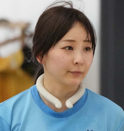 西岡育未